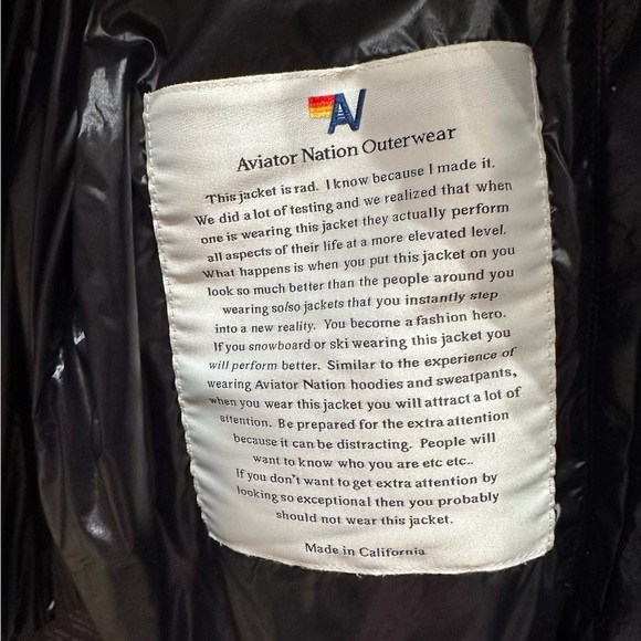 5 STRIPE LUXE APRES PUFFER JACKET - GLOSSY BLACK - Aviator Nation - Picture 5 of 5